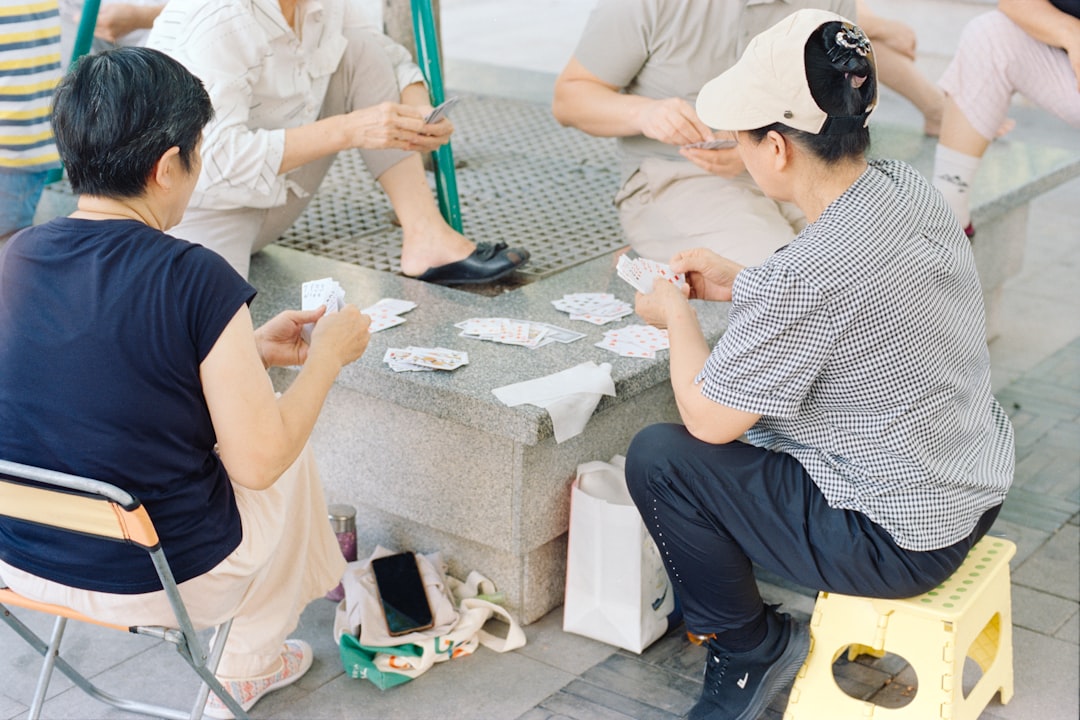 街コンで話が続かない男性必見|会話が弾む5つのコツと準備の仕方